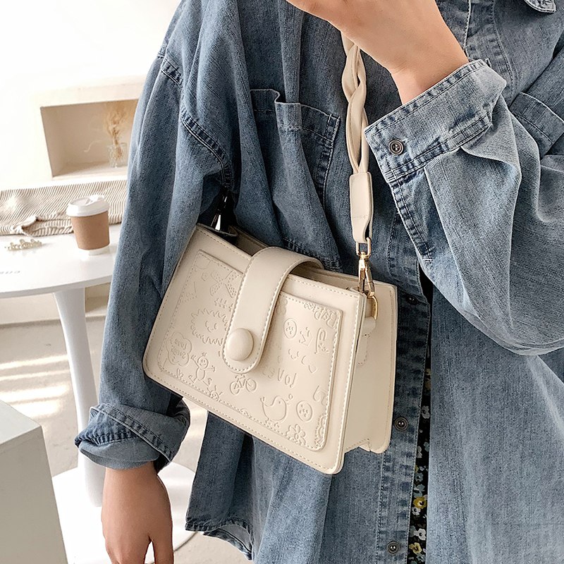 24.9元 咪咔原创简约质感斜挎包百搭小方包(LHcRXbjkhev)/