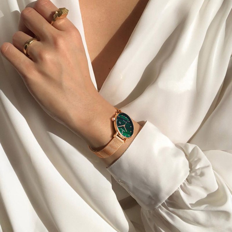 99元【马克华菲】简约气质复古蓝绿石英表(sZXlcAmJMvv)/