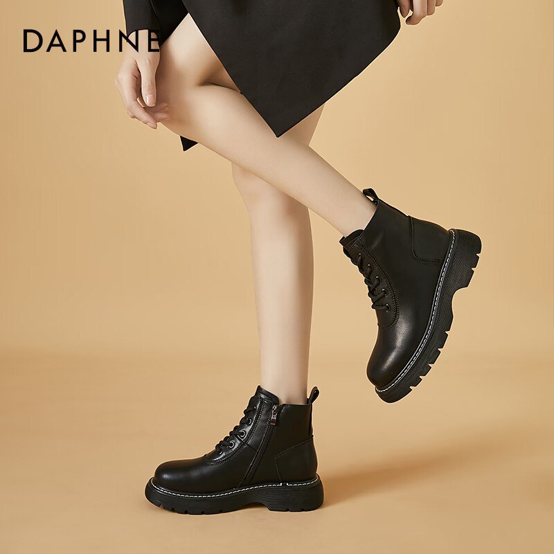 0点开始 99元【达芙妮】春秋休闲时尚女百搭马丁靴(kozr2CHjEHC)/ CZ11/多款任你挑，版型好看百搭秋天来了~姐妹们快冲！