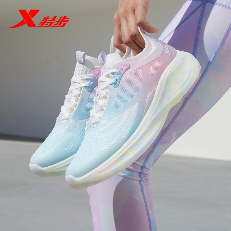 3特步女子跑鞋热巴同款(xfMm2M9neQ4)  :/