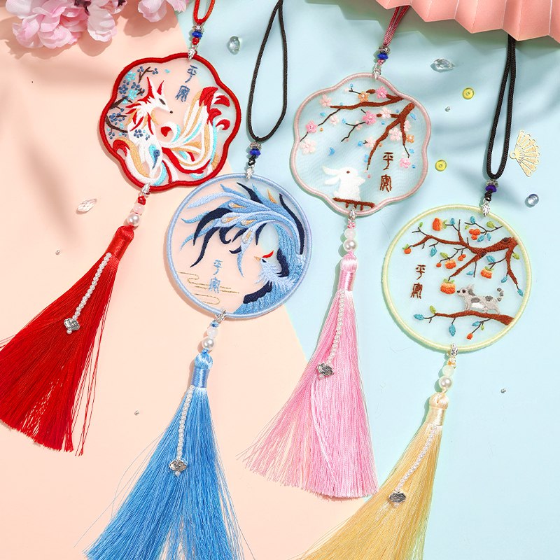 3件  拍3件到手19.8元平安符刺绣手工diy材料包￥V1mM2RzCuGr￥/  20款任选 一针一绣绣出美图很有意义的礼物  送朋友送家人