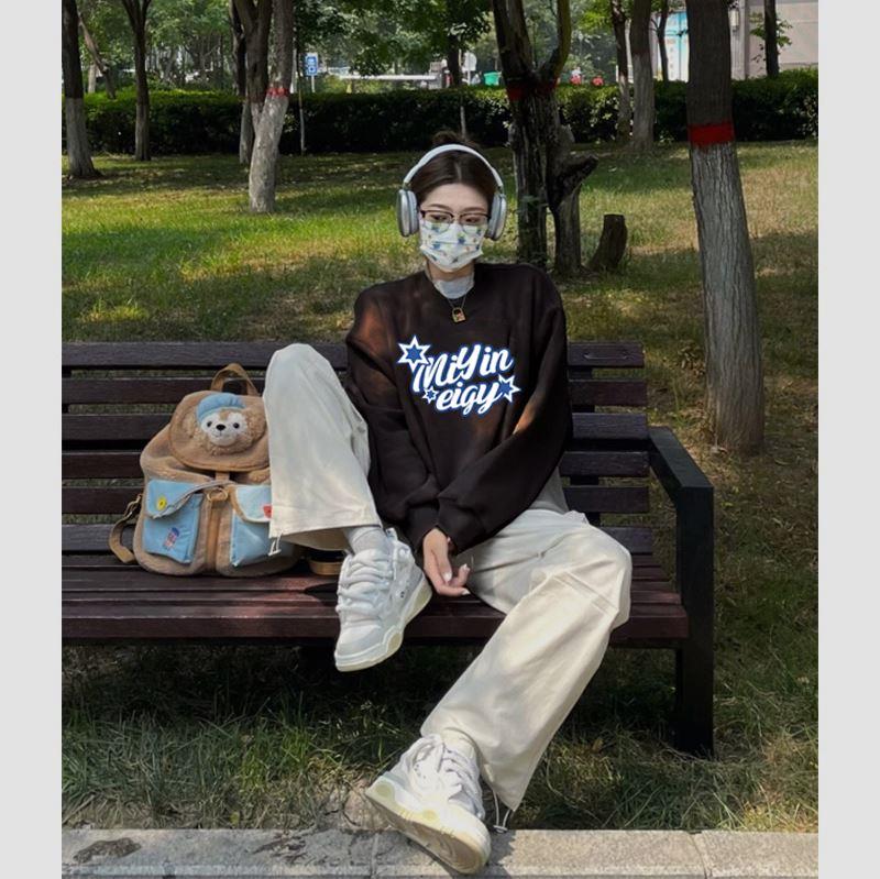 3件59.9💵【秘印旗舰店】情侣chic小众别致圆领卫衣)PW8aWb3Pwga)/ AA11休闲百搭 妥妥的实用主义超多款式可以选 闭眼入无雷才19r💵/件 不多说俺先冲了!/