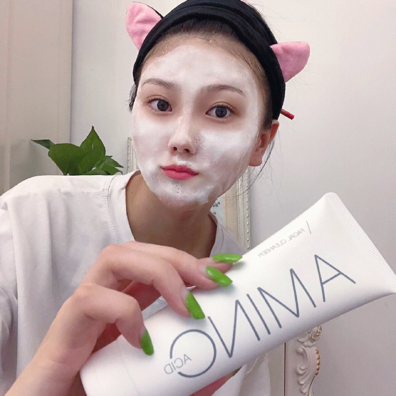 氨基酸洗面奶女男士学生祛痘去黑头补水保湿控油毛孔收缩洁面乳，7.8元