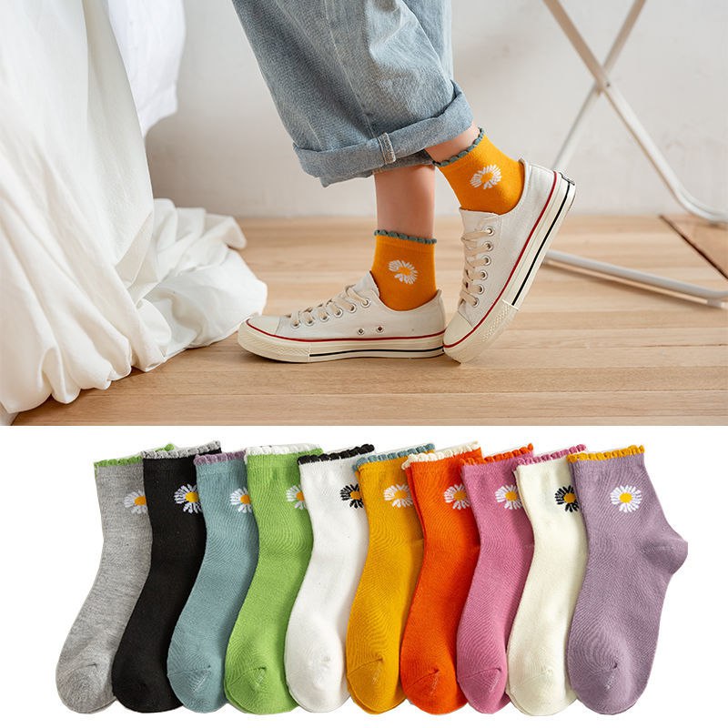 【高品质】秋冬新款袜子女韩版中筒长筒袜潮流ins原宿风四季透气，5.9元